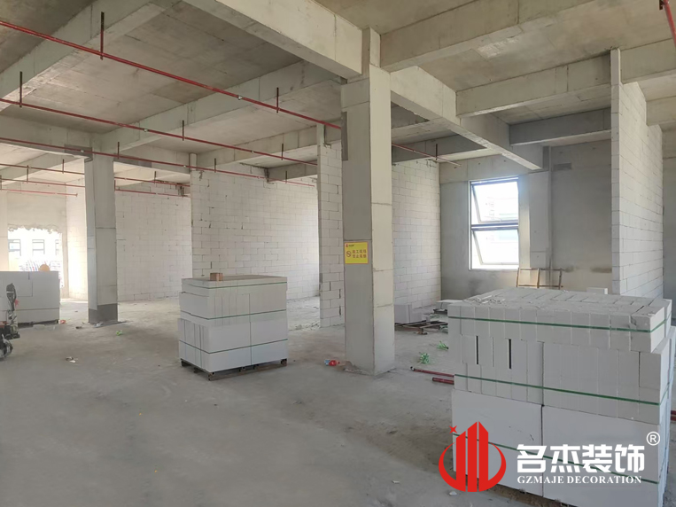 裝修現(xiàn)場(chǎng)